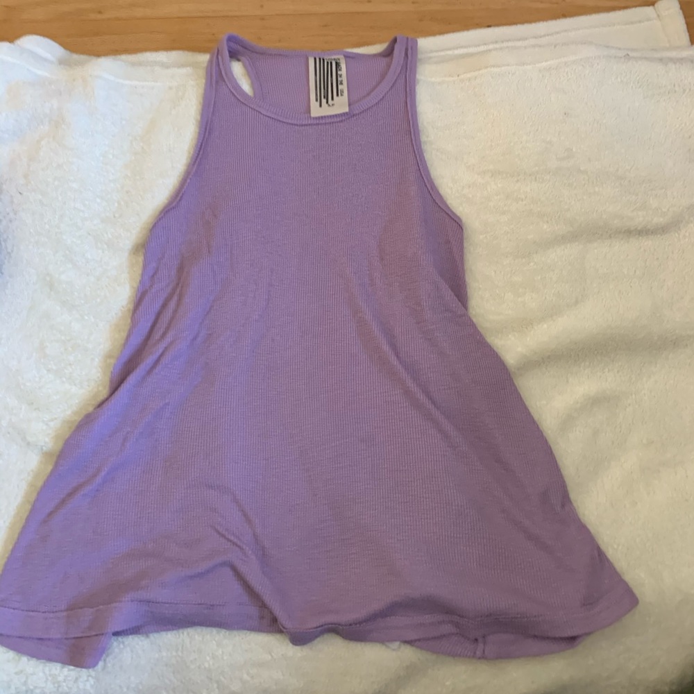 Super soft flowy tank top!